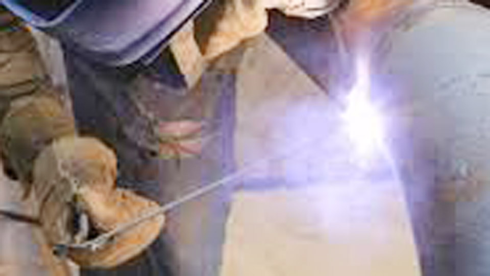 What Does a Pipeline Welder Do